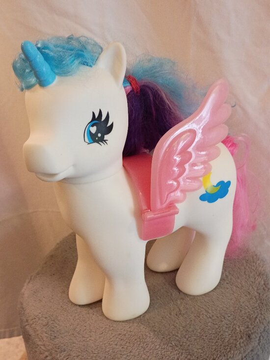 Hasbro Other - My Little Pony Jumbo 9" Gi-Go Fakie Rainbow Unicorn Moon Cloud